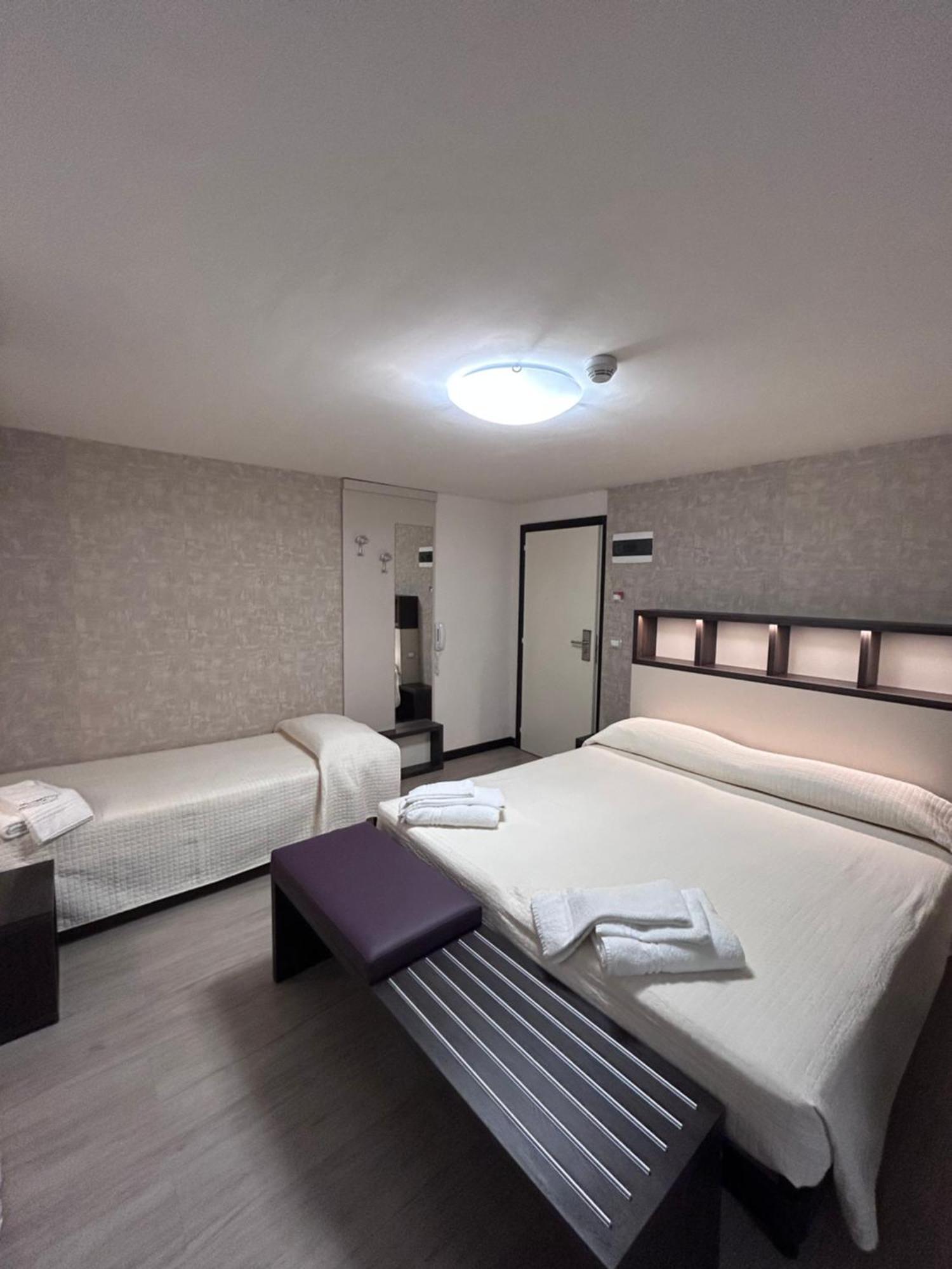 Hotel Letizia Rimini Exterior photo