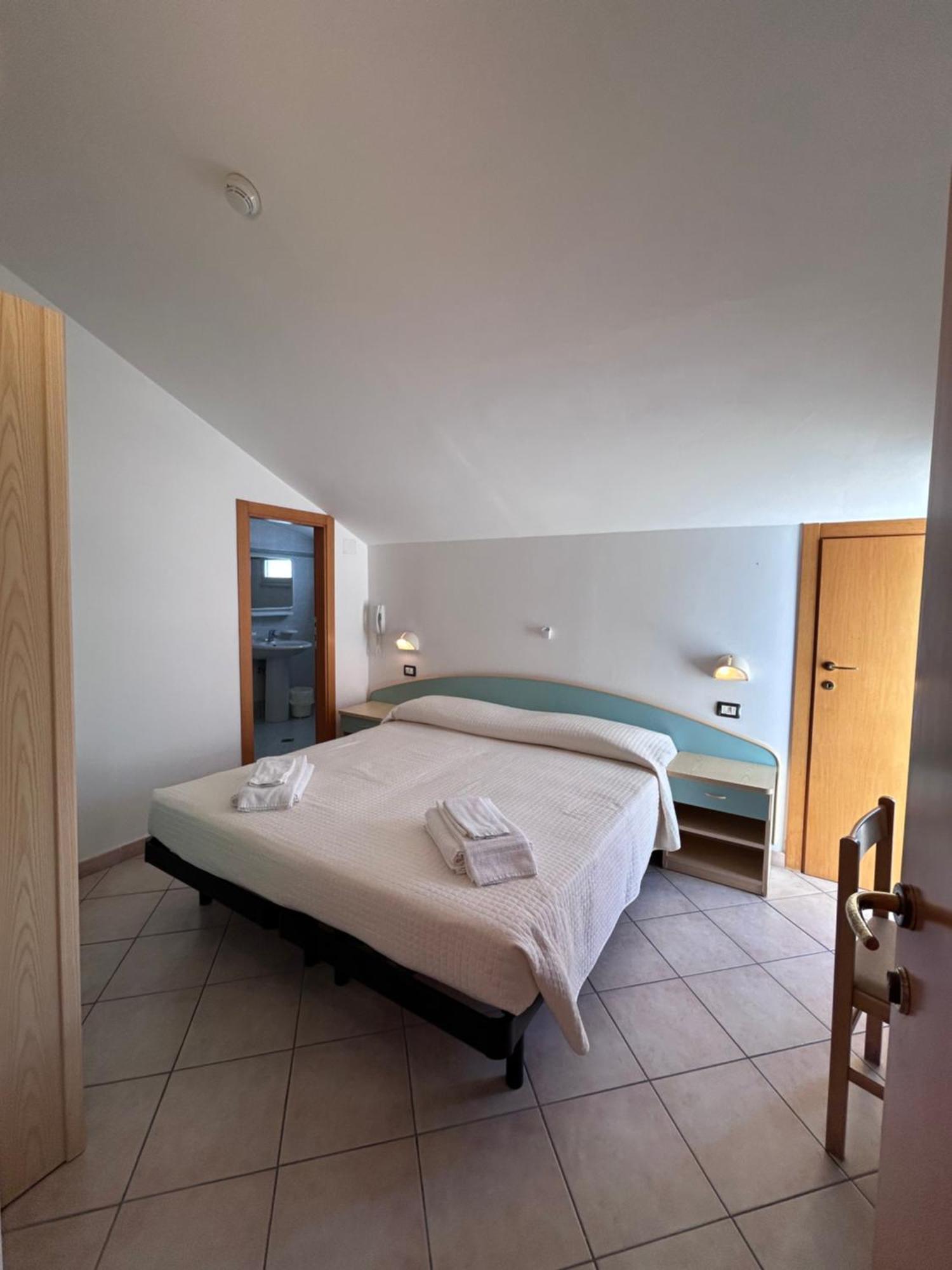 Hotel Letizia Rimini Exterior photo