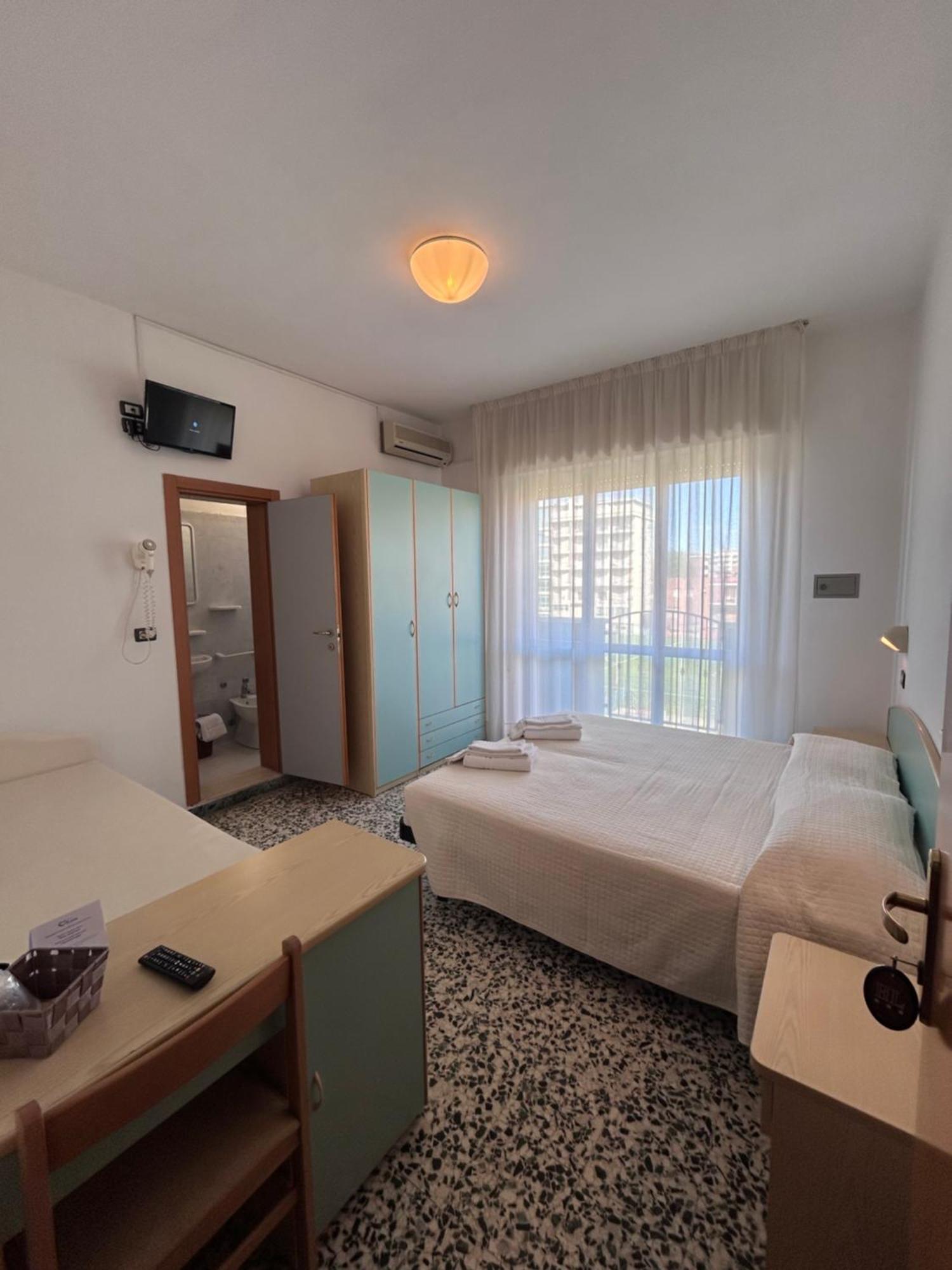 Hotel Letizia Rimini Exterior photo